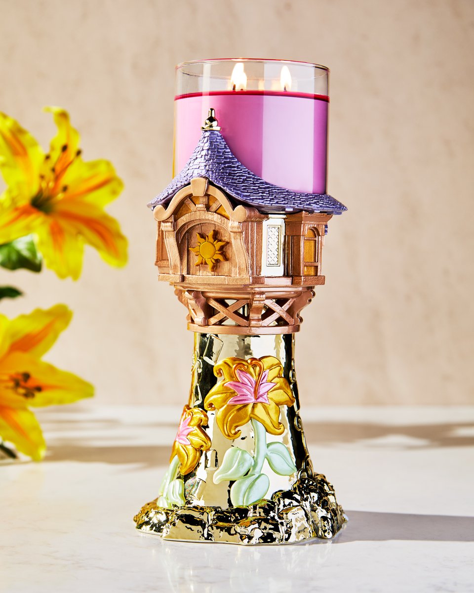 DisneyParks's tweet photo. The next chapter of Disney Princess x Bath &amp; Body Works arrives February 13 👸 https://t.co/3eXHaKyaHX https://t.co/CuuBNezlDN