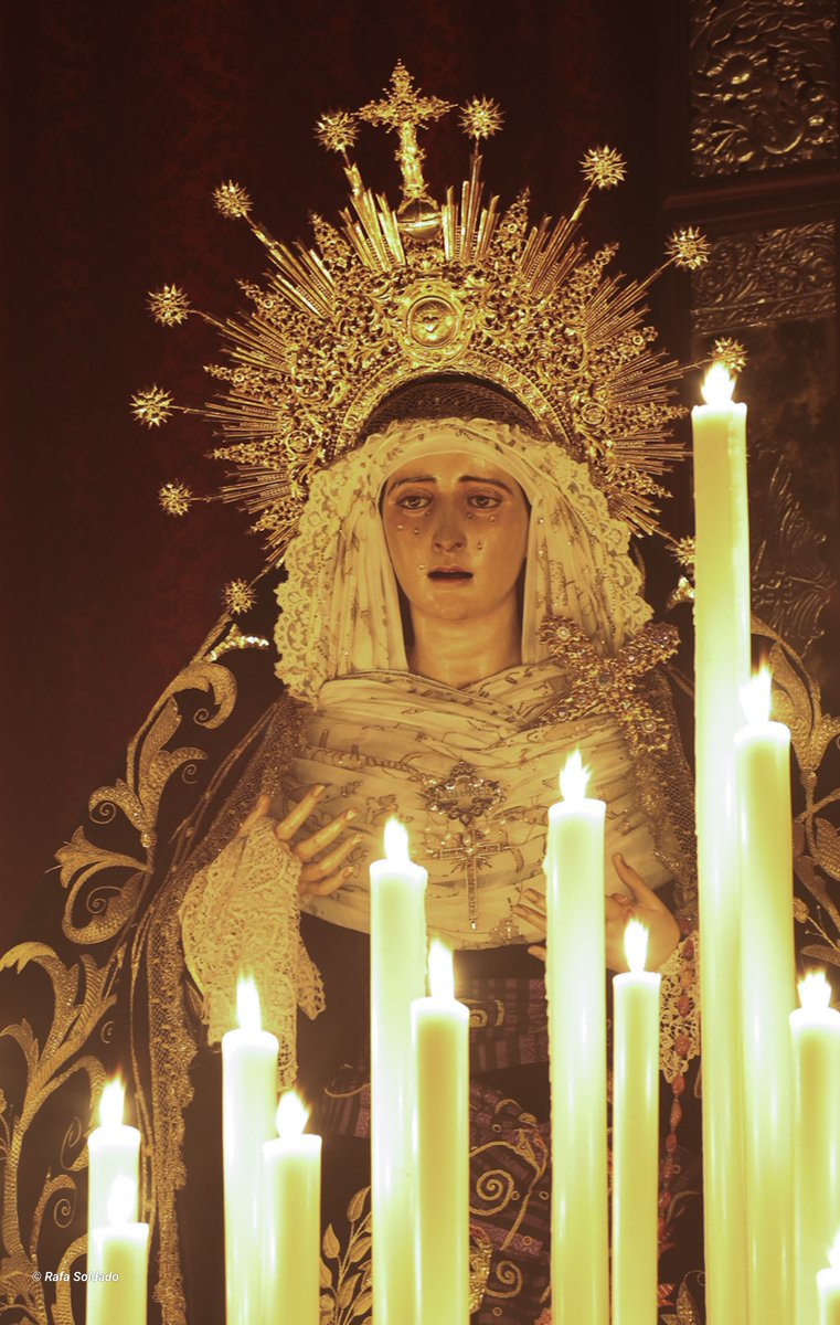 RAFASOLDADO77's tweet photo. Quinario del Santísimo Cristo del Desamparo y Abandono @DoloresdelCerro @BandaCenturia
#tdscofrade
#Luzdevelas
#FotoRafaSoldado https://t.co/zGTlwK9ECc