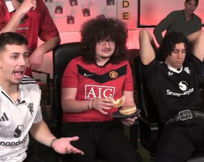 TouchlineX's tweet photo. 📸 - The Manchester United fan who hasn't cut his hair is now eating a bagel! https://t.co/mjBB7DM2Hz