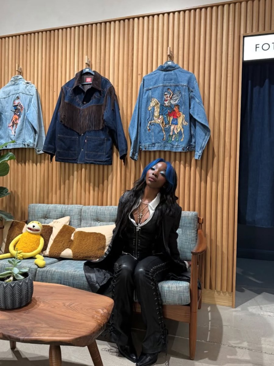 Atualização da E.T WIGS (@.etwigs) no Instagram com a Precious! ⭐

#PreciousPepala