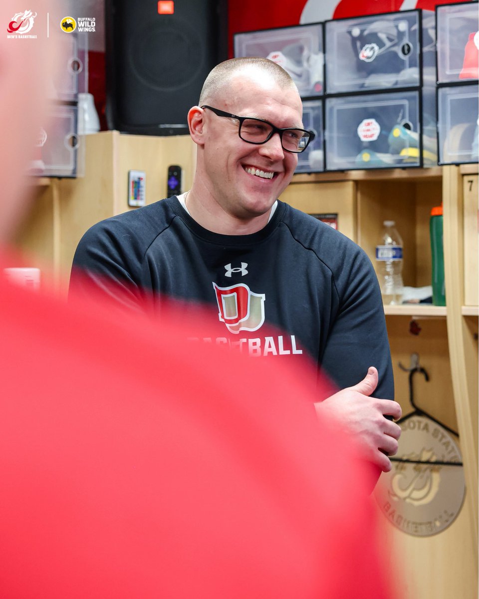 MSUM Men's Basketball tweet media