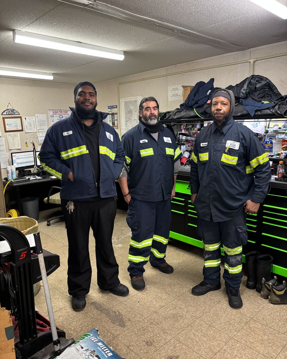 pgcps's tweet image. As the sun returns and recovery continues, thank you to everyone who helped us through the storm—from County Executive Aisha Braveboy to DPWT crews and our dedicated teams. When we stand together, our county stands strong. #OneCounty #Grateful #LocalHeroes