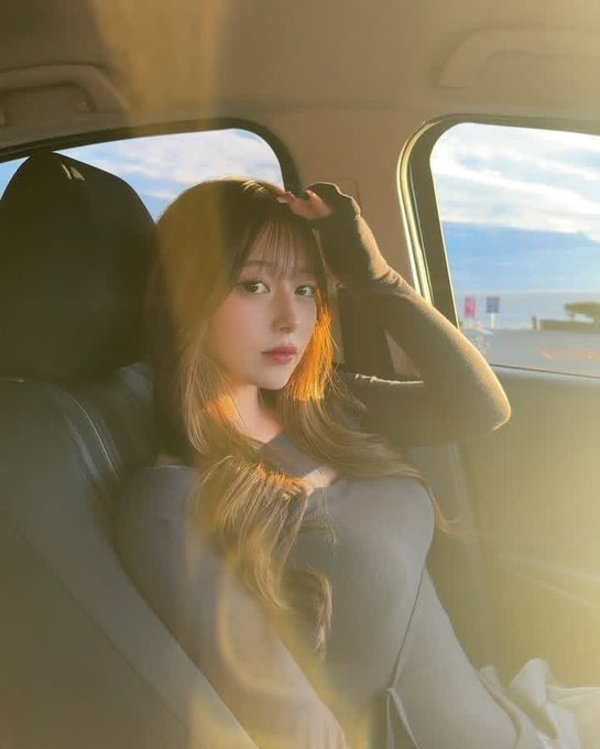 wtrgi91854627's tweet image. cdn.videy.co/eyElQhFC1.mp4