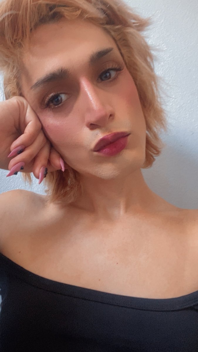 ysisahria's tweet photo. #transgerl #trans🏳️‍⚧️ https://t.co/SVN0SsxnPR
