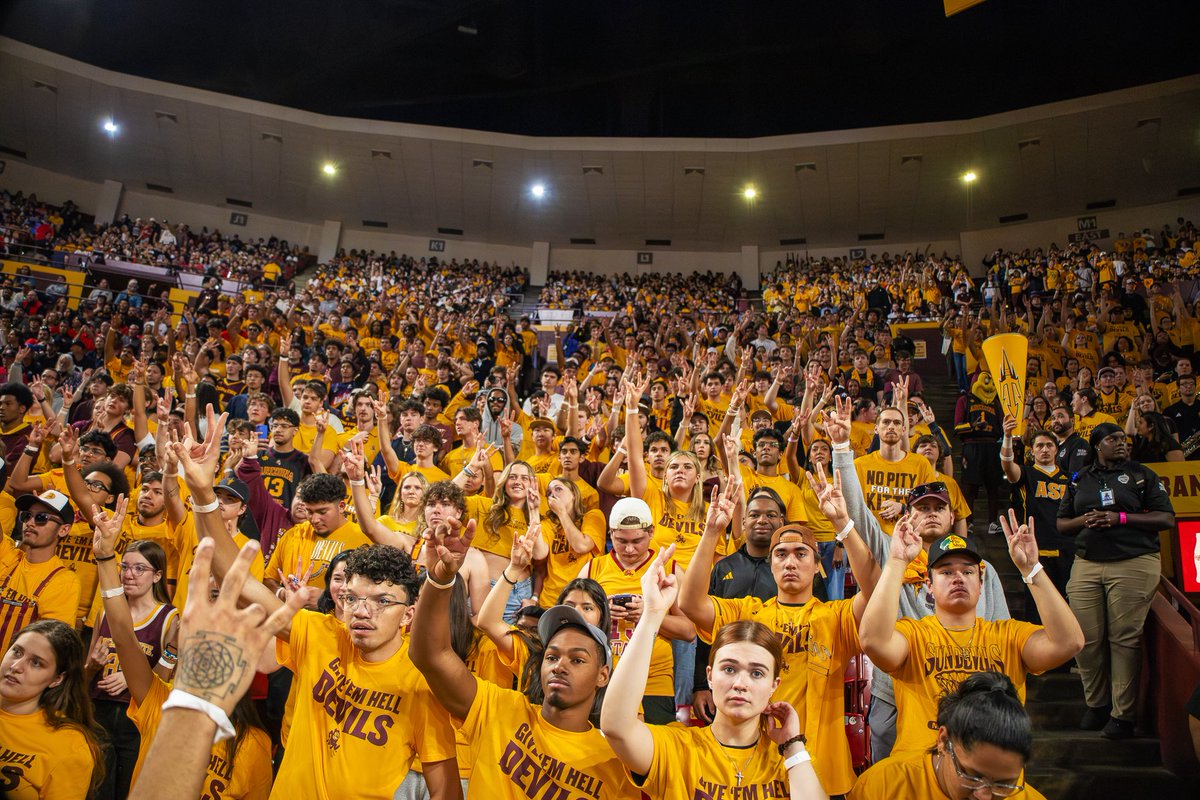 942 Crew tweet media