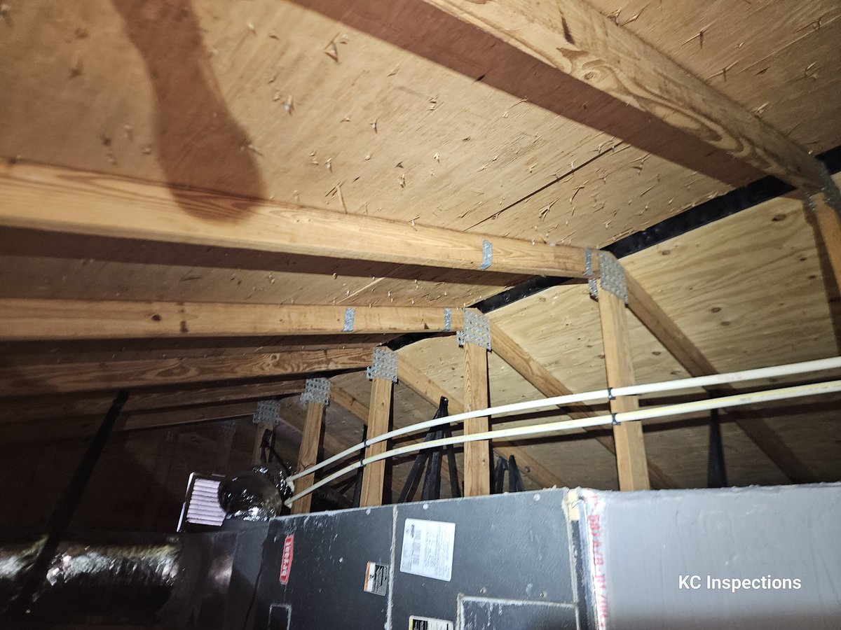KCInspectionsFL's tweet photo. CAN YOU SPOT 🧐 WHAT'S MISSING IN THESE PHOTOS!?
Happy to help with your major purchase decision. 
Home, Property, Residential, Commercial, Mold and Insurance Inspections.
KC Inspections Inc
Certified Master Inspector
904-404-9092
inspect@904inspection.com
https://t.co/jm1Rte4wVN https://t.co/2CC5KPduSt