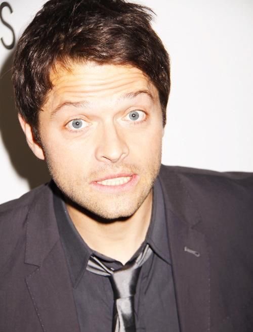 MISHACOLLINSFAN tweet media