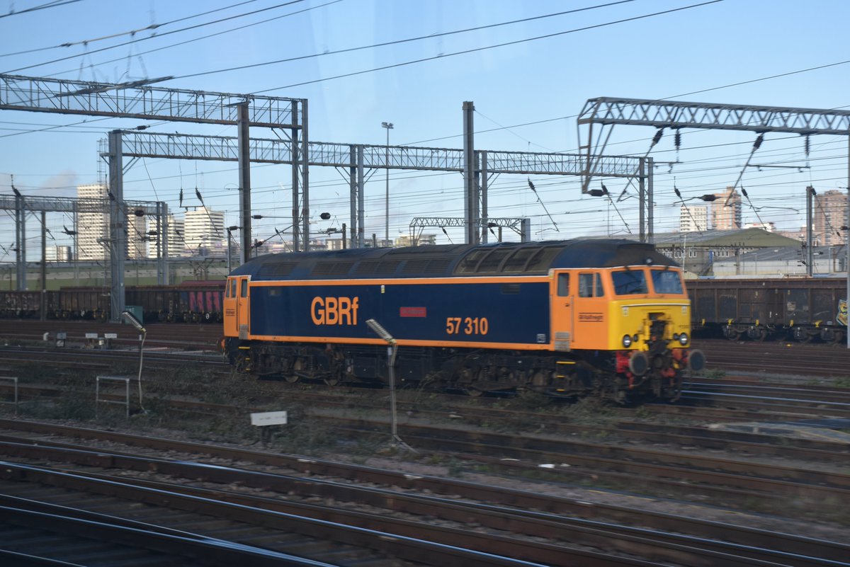 Peter_Mugridge's tweet image. 57 310 at #Wembley on 16th January. @networkrail #DailyPick #SendGoodsByRail @GBRailfreight