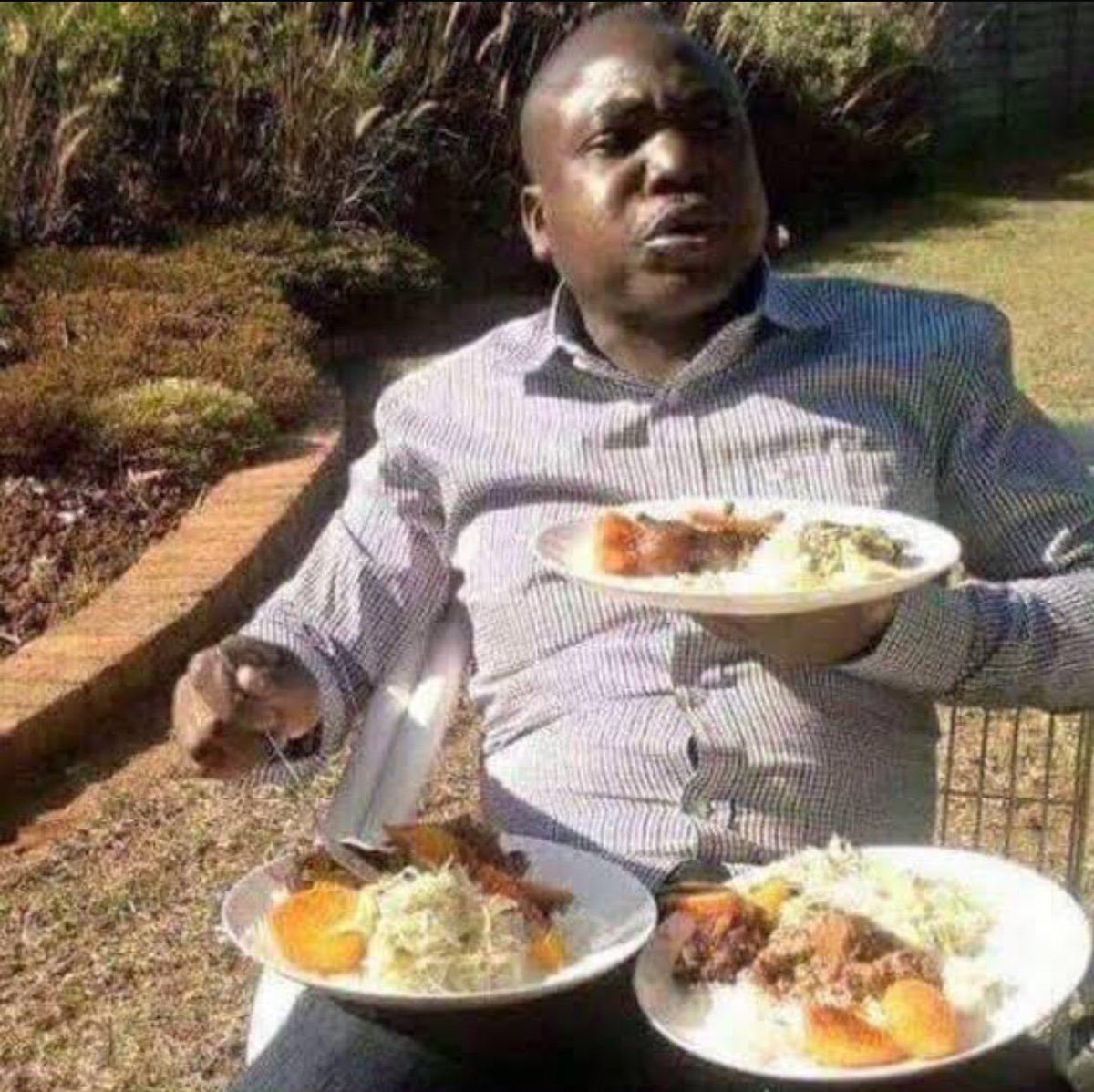 Chelsea bottled 
United drew
Spurs lost

What a day to be a rival fan man. 😭❤️