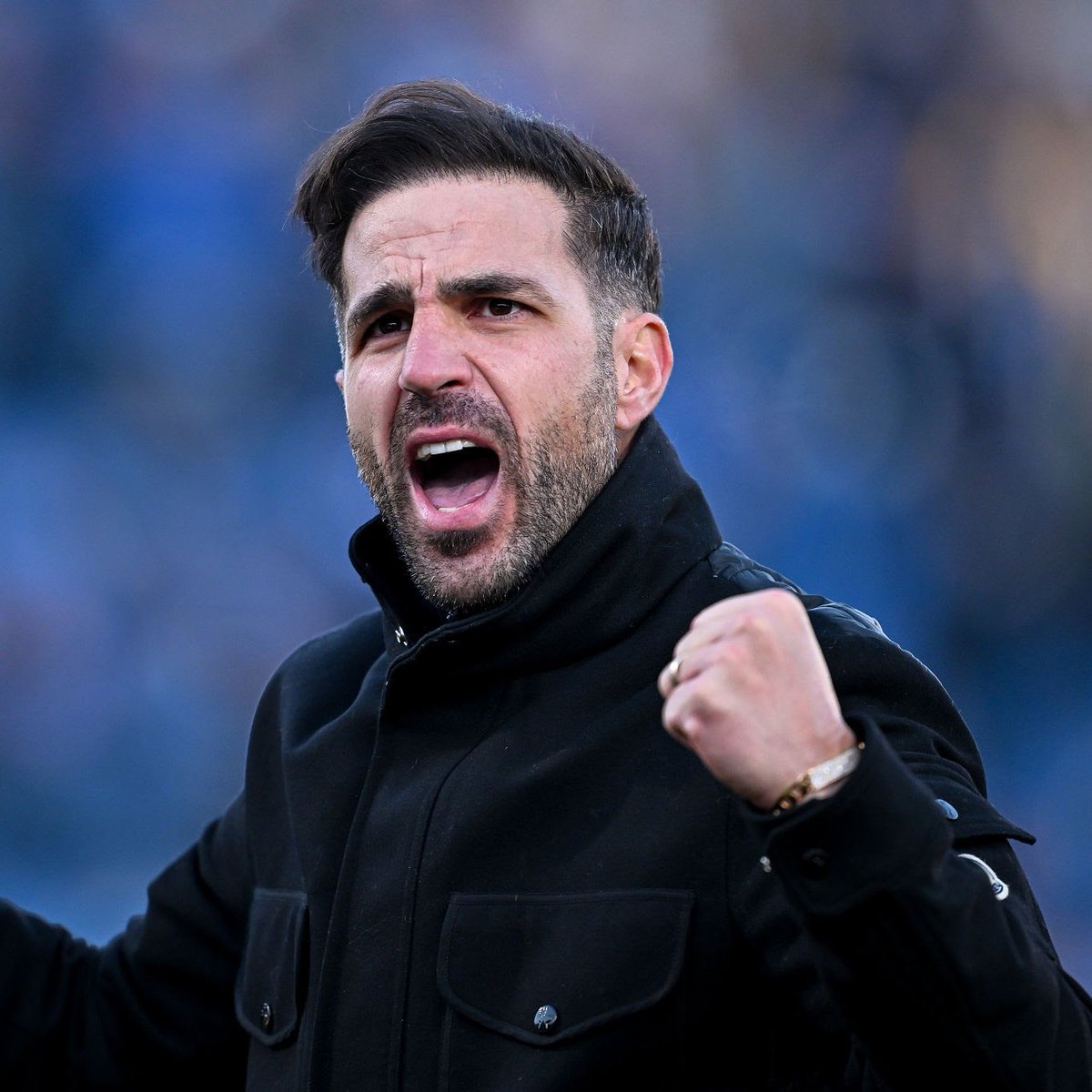 Cesc Fábregas se ha plantado en semifinales de Coppa Italia jugando sin 9 con Maxence Caqueret en la posición de punta en la presión alta.

Es un entrenador único en el mundo. La suerte que tenemos de tenerlo en la Serie A es increíble.

El Como 1907 está en SEMIFINALES.