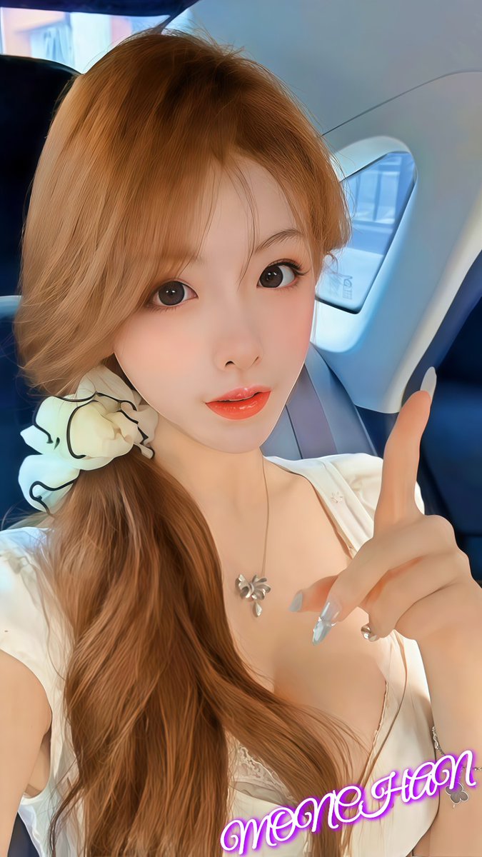 おはようございます🌥 今日は祝日ってさっき知ったもんちゃんです