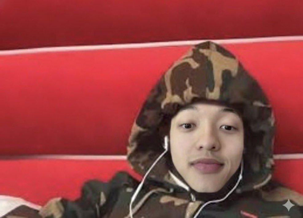 SlatDontMiss's tweet photo. 😭😭 https://t.co/2QbkboJsgR