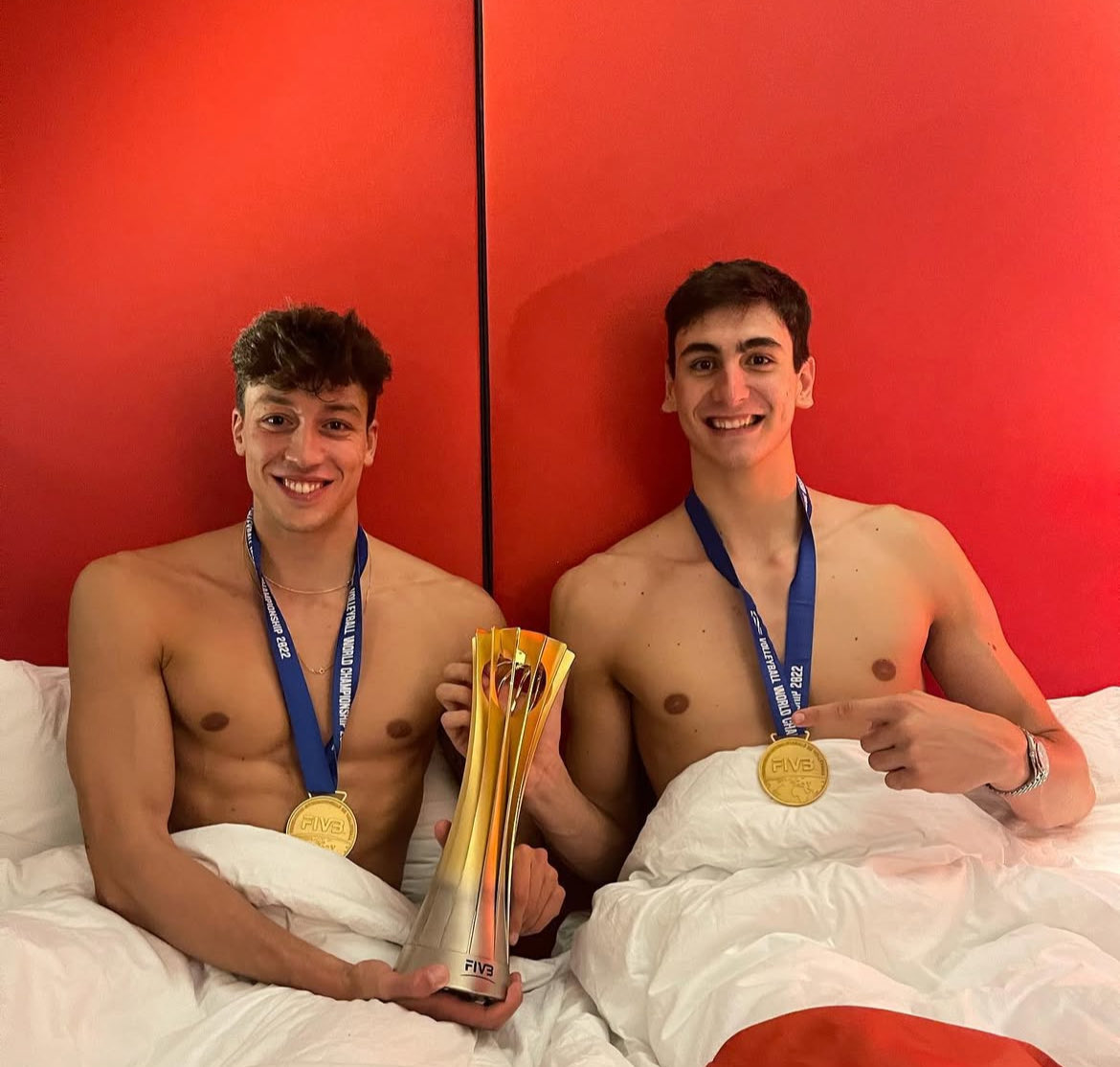 chi si dimentica è complice