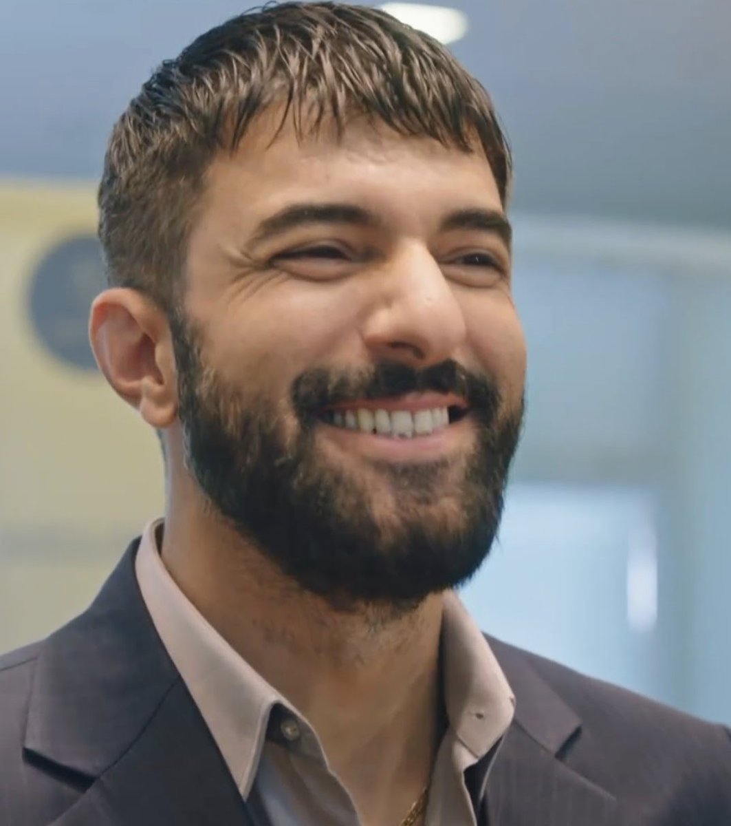 Inolvidable TAHIR... TahirLekesiz 
#EnginAkyürek #TahirLekesiz 
#AdımFarah #MiNombreEsFarah
