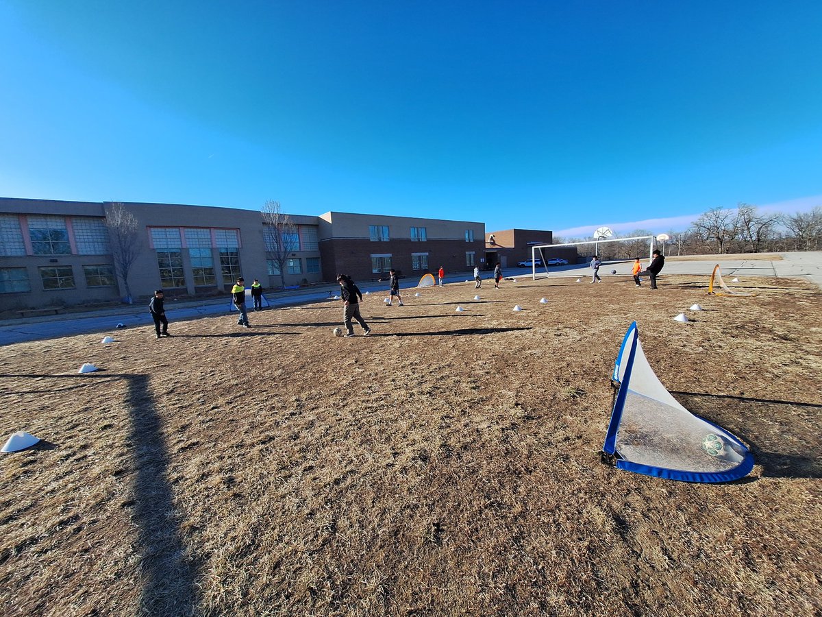 FutureKids tweet media