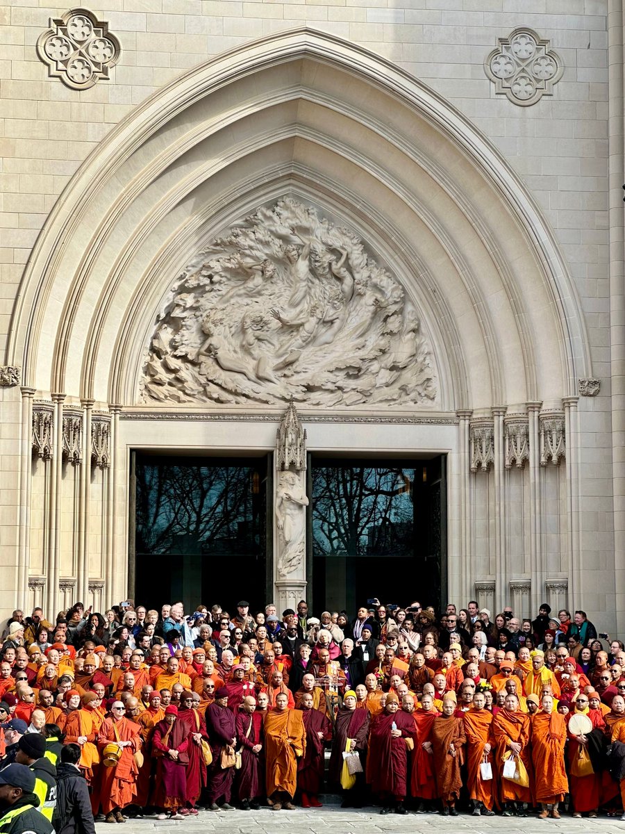 washingtonian's tweet photo. After 108 days of walking, 19 Venerable Buddhist Monks reached DC today. The group, which started their journey on October 26 in Fort Worth, Texas, had a series of stops in their first full day in Washington. 

📸: Evy Mages 
https://t.co/3fX1uCkrdP https://t.co/iHeBD2Irpm