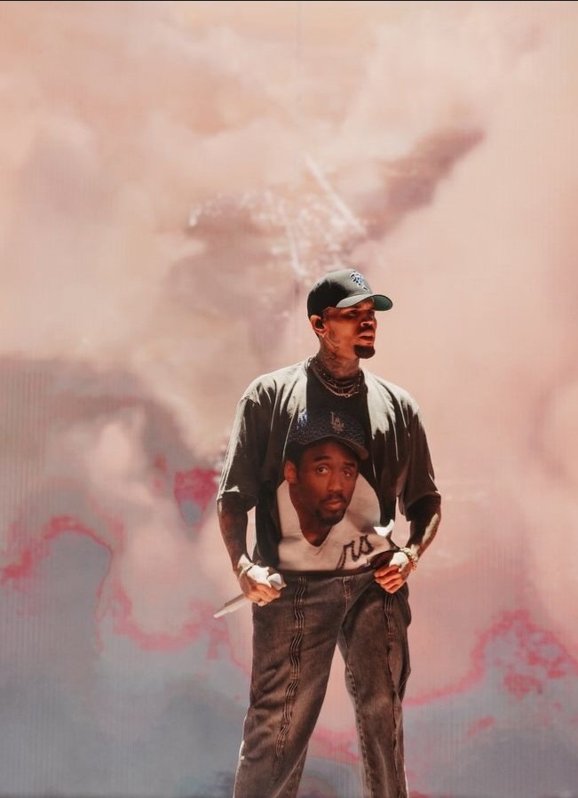 ginterngl's tweet photo. I LOVE CHRIS BROWN,THAT'S IT. THAT'S THE TWEET.❤️ https://t.co/0A8P3vquDz