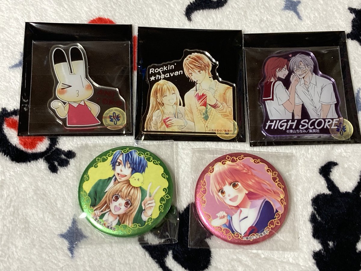 交換譲渡】りぼん70周年記念CAFE りぼんカフェ 缶バッジ アクリル