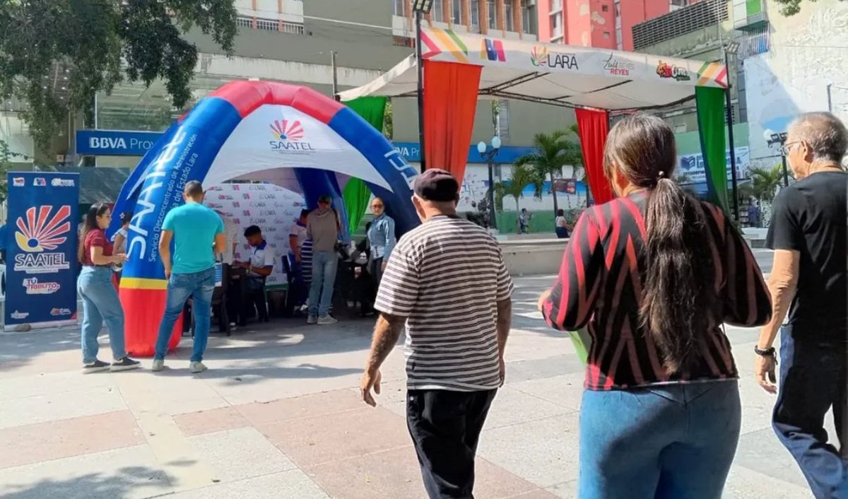 #Enterate🗣️|✅🏷️A fin de democratizar procesos tributarios regionales y erradicar figura de gestores, gob <a href="/luisreyespsuv/">Luis Reyes Reyes</a> orientó despliegue de equipos de #SAATEL para jornada de venta y orientación sobre timbres fiscales
<a href="/elimpulsocom/">Elimpulso.com</a>
#10Feb
#NaGuaraReyesRF