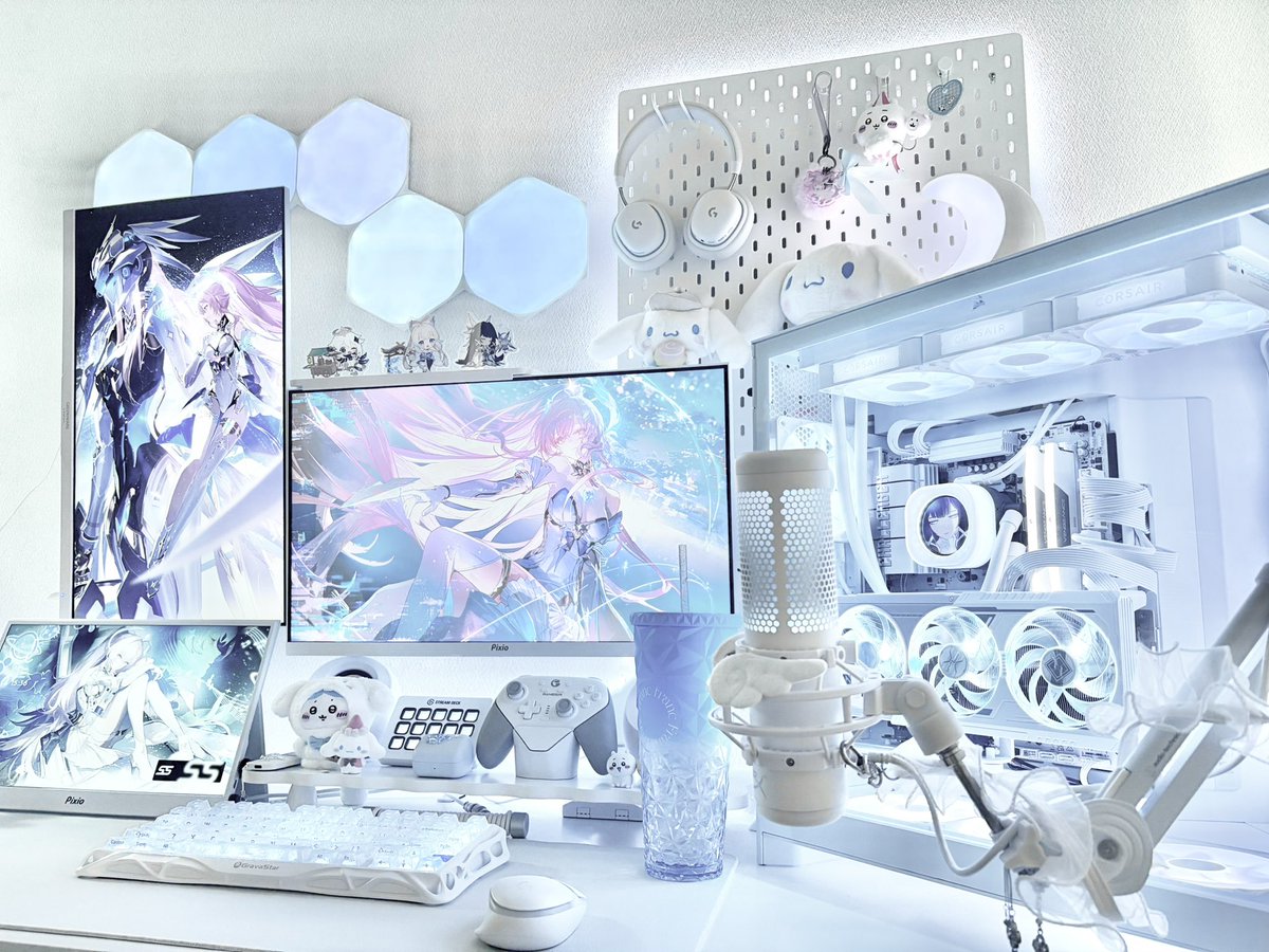 ___nya___n's tweet photo. Aemeath 🫧
#desksetup #鳴潮 https://t.co/q24teVjTF3