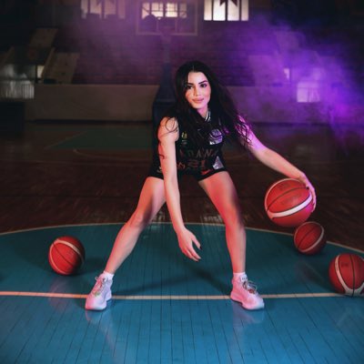 sevalercan21's tweet photo. #YeniProfilResmi https://t.co/8TcbEum2zp