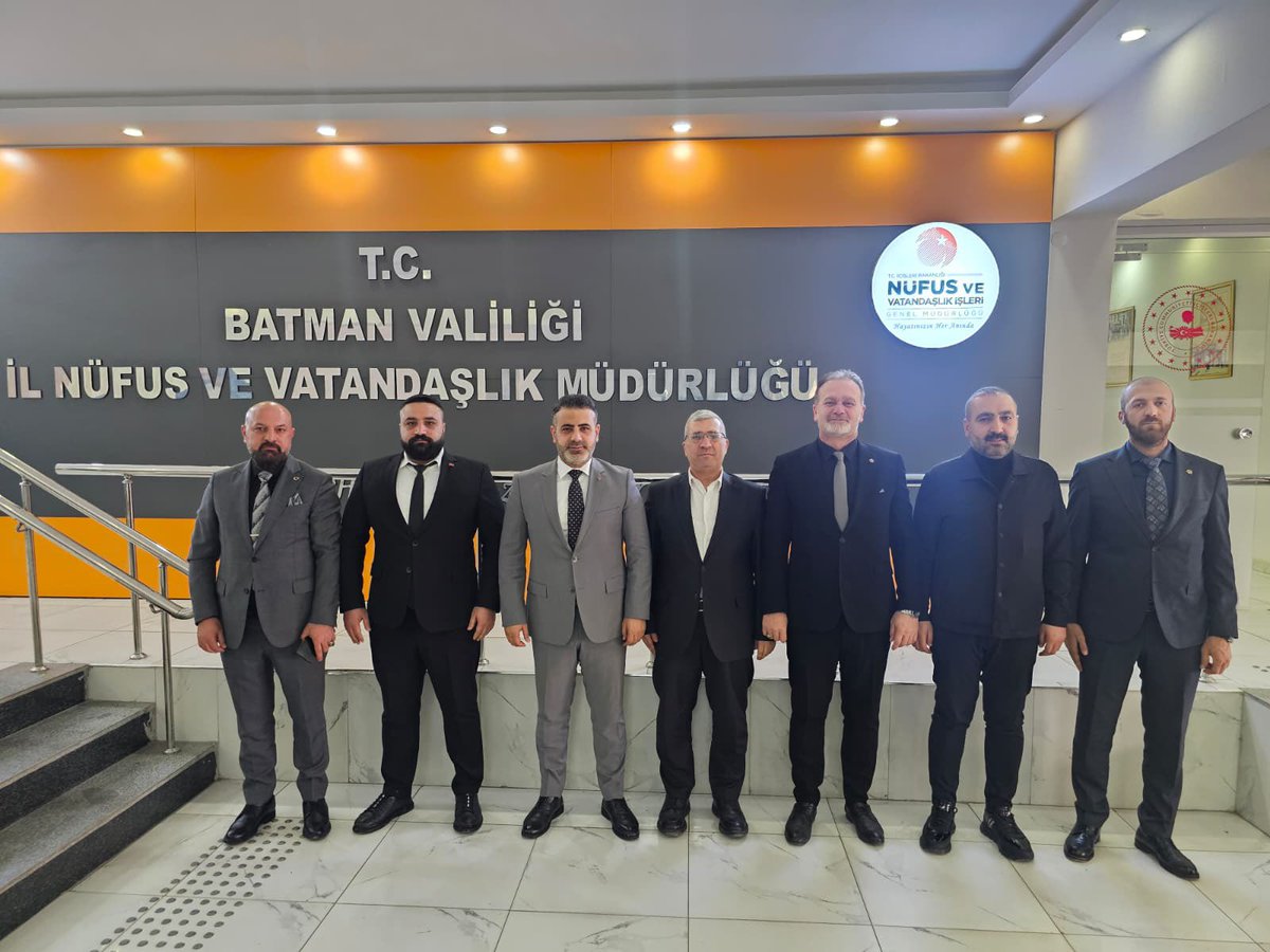 Merkez ilçe Başkanımız Ramazan Toy ve İl Başkan yardımcılarımız İle birlikte  İl Nüfus ve Vatandaşlık Müdürü Sn Müslüm Turgut Bey’i ziyaret ettik. 

Kıymetli şehrimiz için yapıcı istişarelerde bulunduk. Misafirperverliklerinden ötürü teşekkür ediyorum.