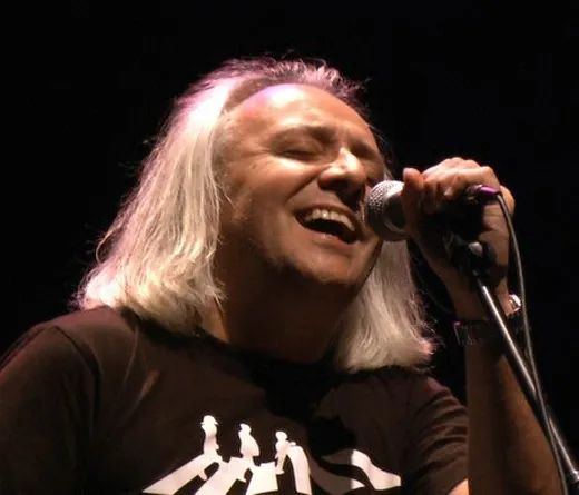 Mañana en un nuevo "CErO a la Izquierda" de verano repetimos el episodio en el cual <a href="/WalterBordoni/">Walter Bordoni</a> eligió 4 discos de su producción y nos contó sobre los mismos
A partir de las 23 horas por @radiobelcha , por supuesto