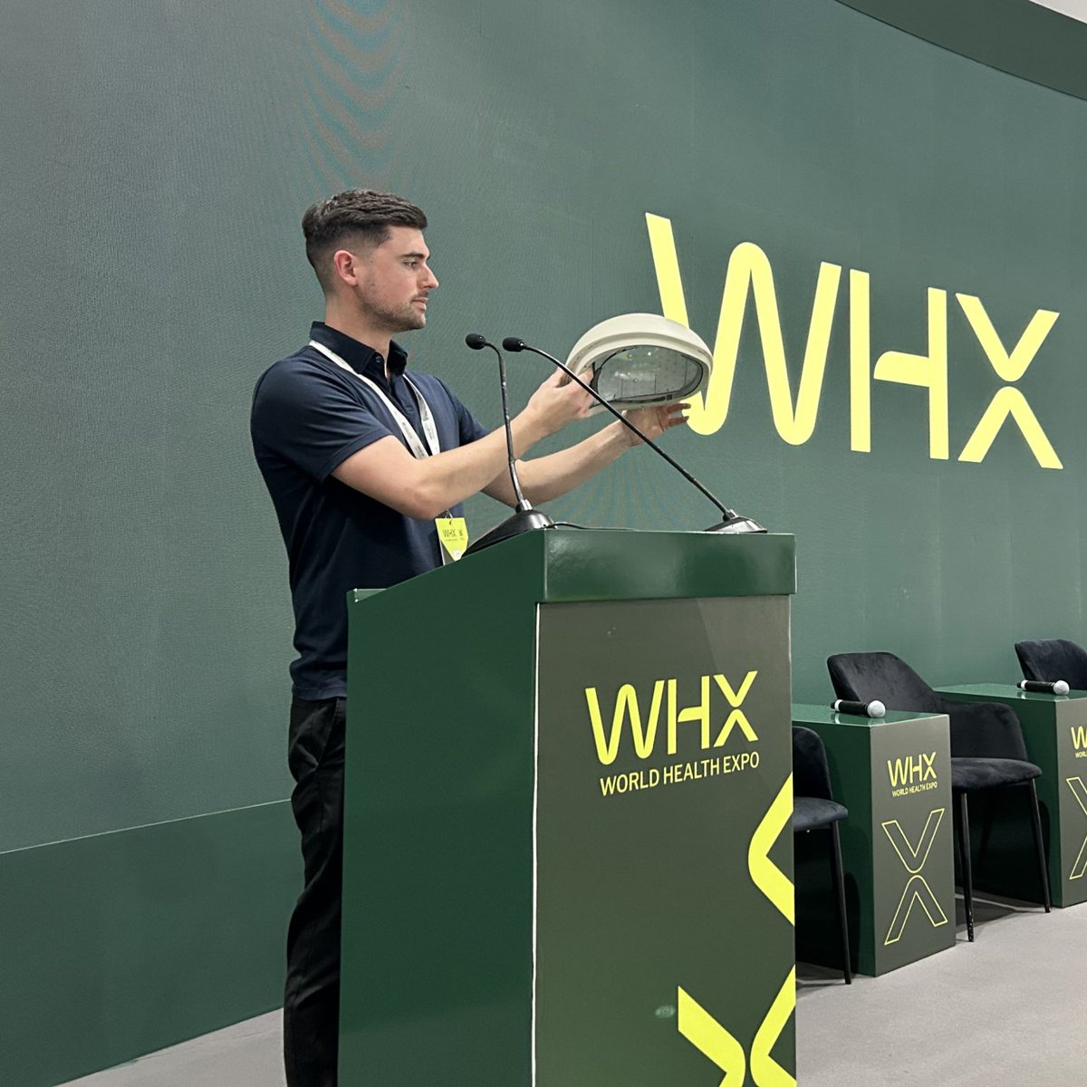 Neuronic tweet media