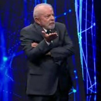 Mas amg, vamos lá:
Vc trabalhou esse tempo todo e nn juntou UM centavo?