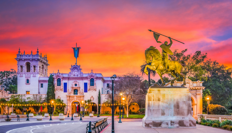 Here are 5 Fun Things To Do in San Diego this week. There is the Mardi Gras celebration at SeaWorld, San Diego Museums are 50% off for February, and the San Diego Lunar Year Festival. Read more linkly.link/2a36R #LunarNewYear2026 #sandiego #seaworldsandiego #museums #SDASM