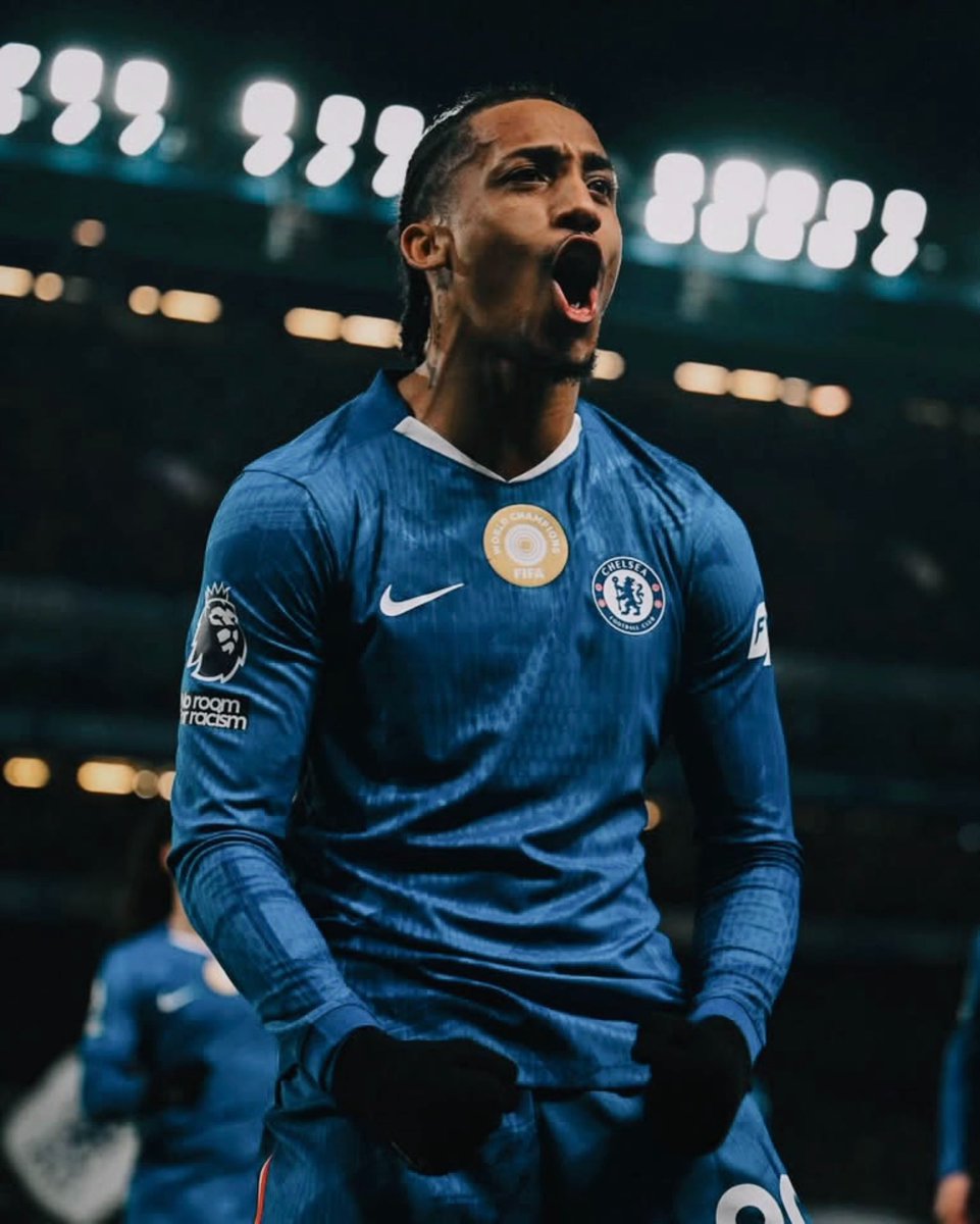 7 Things Learnt from Chelsea 2 - 2 Leeds | Sayo Aluko

1] As I type this, I am mad at everything. There's some heat, but I'm mad at the air conditioning too and I just put it off! Damn! This was a very criminal way to drop points at home. My God! From 2 nil up and actually