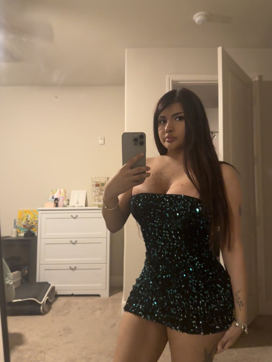 sluttacious's tweet image. 😝 trans women are women 🏳️‍⚧️#trans