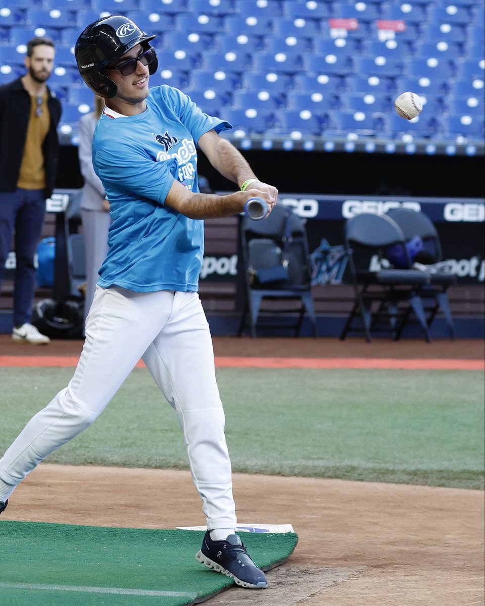 FanFest was even more special as we continued our tradition of hosting the Miracle League of Miami-Dade at <a href="/loanDepotpark/">loanDepot park</a> through Marlins Baseball For All presented by <a href="/AbaCentersofFlo/">abacentersofflorida</a> 💙