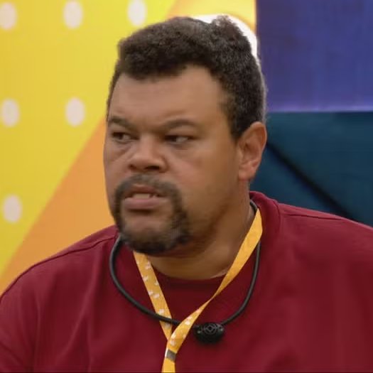 meioindep's tweet photo. 🚨ATENÇÃO: Edilson Capetinha reforça pedido para que Babu seja eliminado do 'BBB26'
"Eu conheço minha torcida. A minha torcida está chateada com o Babu", afirmou o pentacampeão do mundo. #ForaBabu https://t.co/JGpRCnN9jw