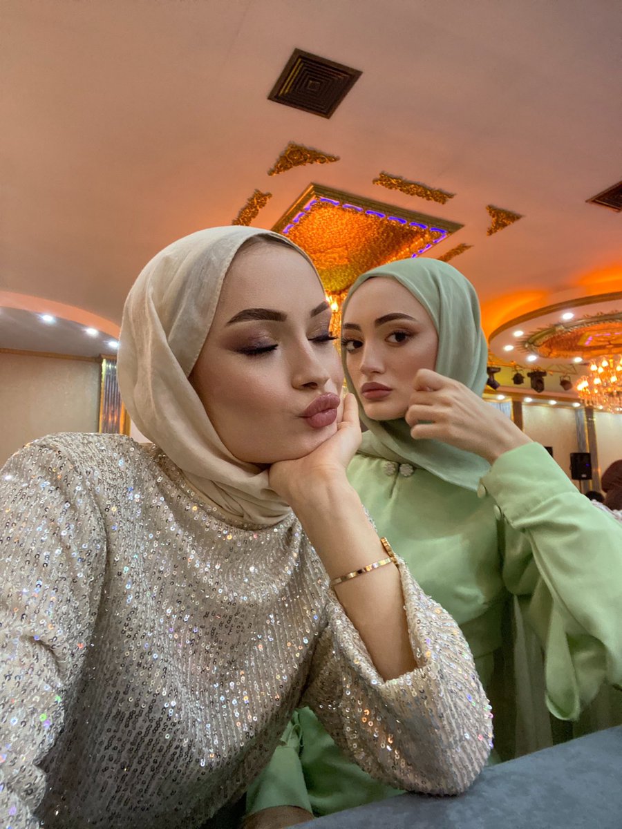 İki kişiyiz yanımda Zühal’im var ❤️