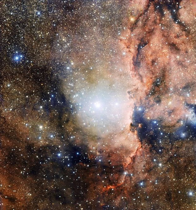 Spectacular: Star cluster NGC 6193 and nebula NGC 6188

(Credit: ESO)