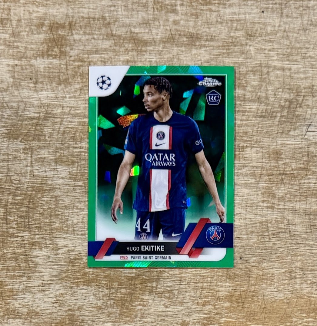 2022-23 Topps Chrome Sapphire Hugo Ekitike Rookie /99

$75

*See pinned tweet for shipping, etc
Stack min $10
#TSSS #GiuntaStack