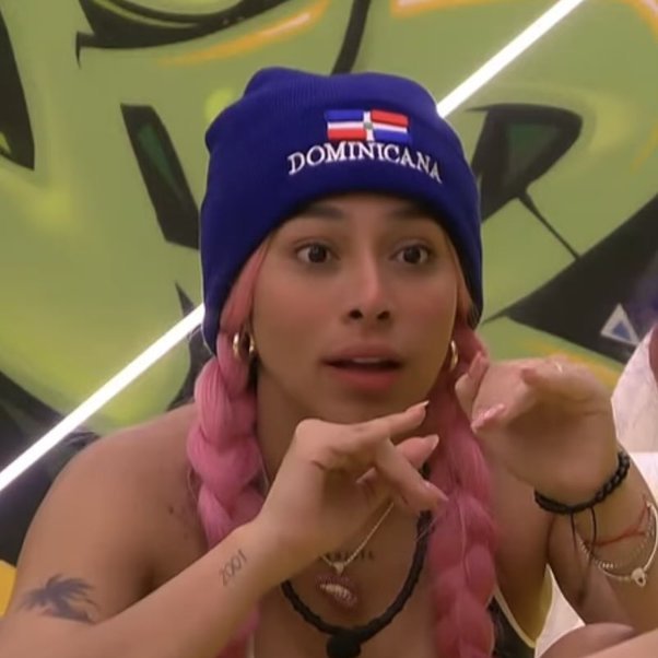 Maipi's tweet image. Karola 10
La Gigi 0

Representa más que la loquita esa 🇩🇴🤣