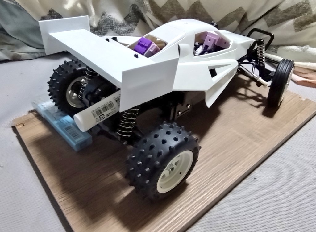 ユノニャンファクトリー 前回到着したグラスホッパー2を組み立て&改造