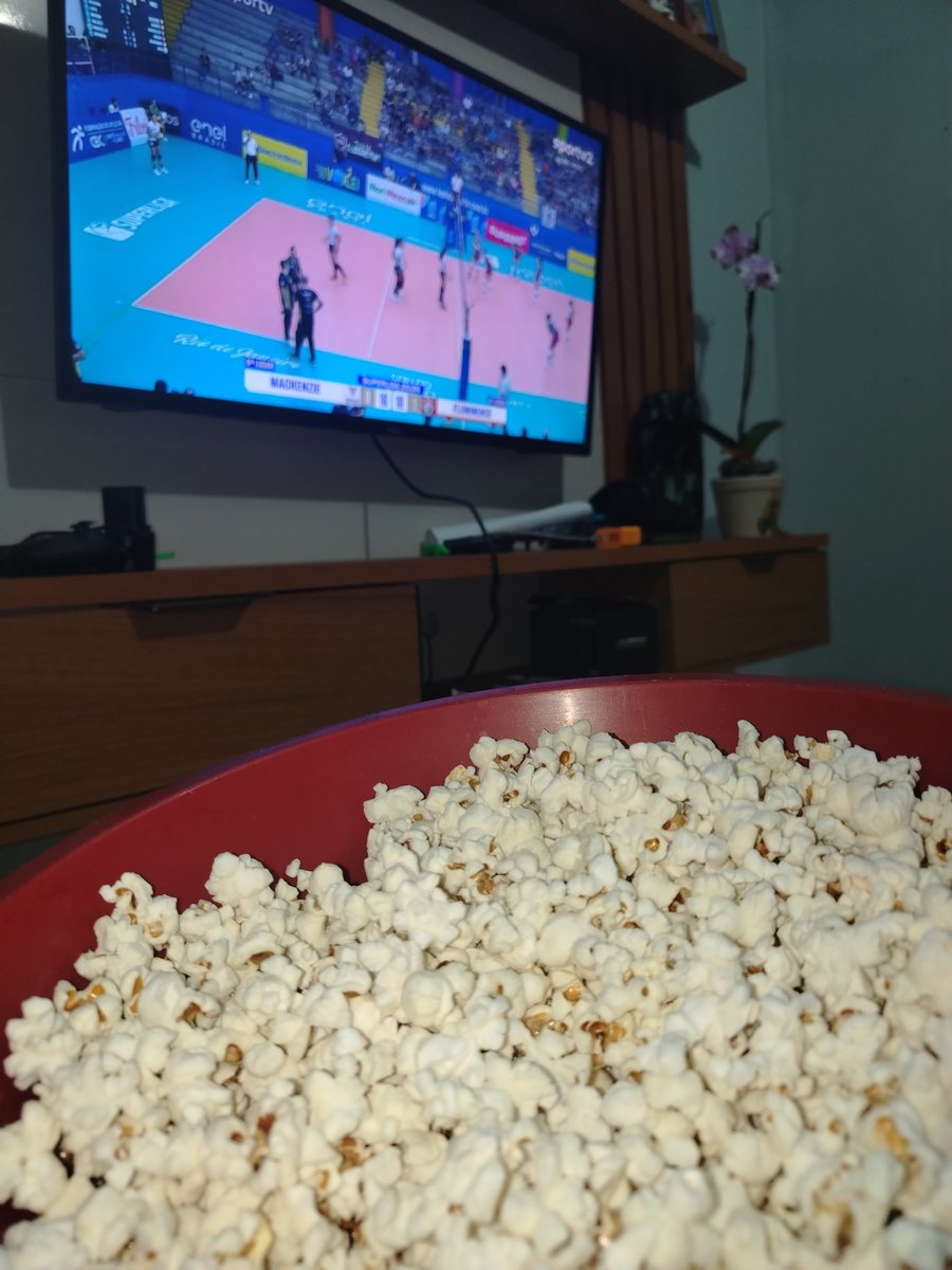 Fdl_babi's tweet photo. #VoleiNoSportv combinação perfeita https://t.co/fn6a1e859Q