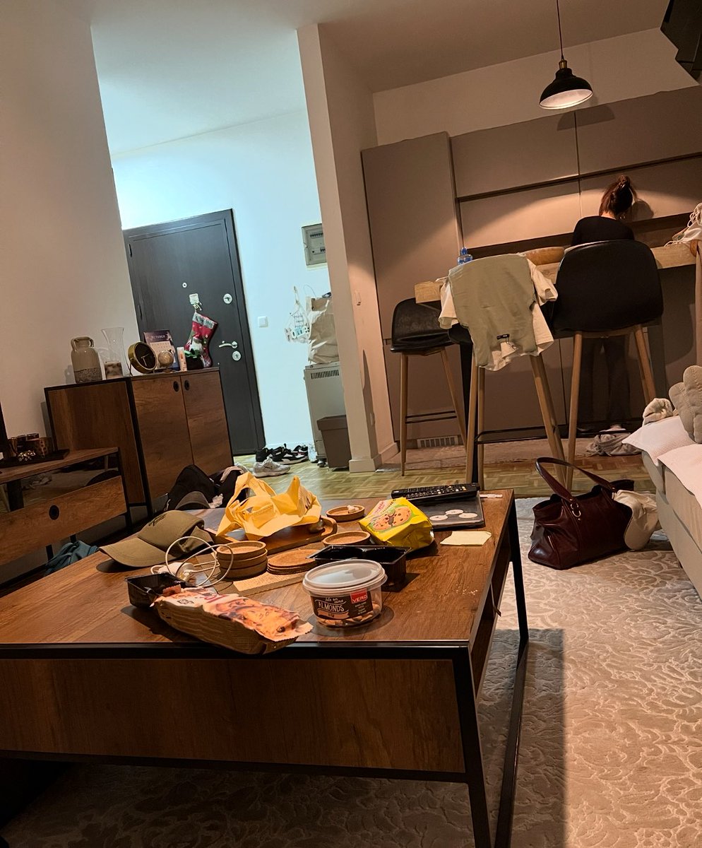 ☕️ (@thisisentel) on Twitter photo 