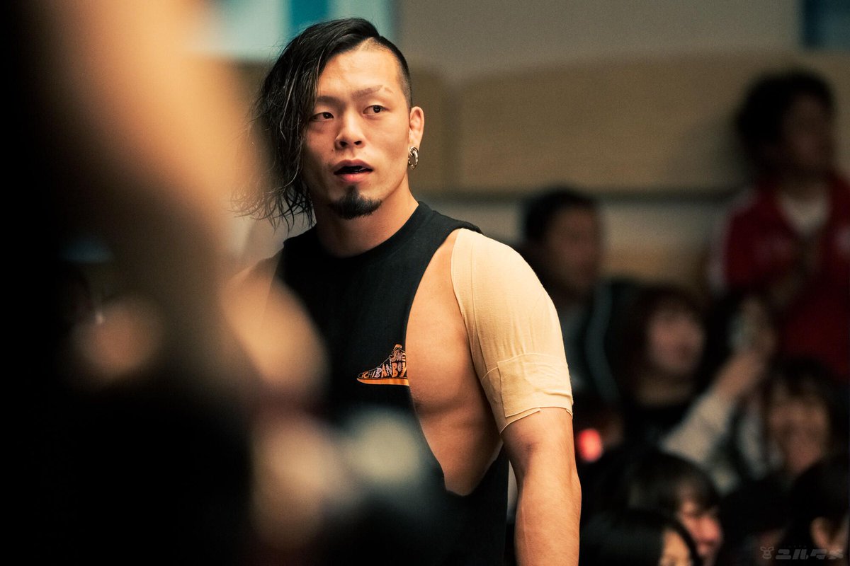 yurutame_pro's tweet photo. 左肩のテーピングがなかなか取れない藤田🥺

24.10.27 後楽園ホール
#njpw #SUPERJr.TAGLEAGUE #藤田晃生

📸 https://t.co/73s3iFz6jC https://t.co/2TZYm3t24y
