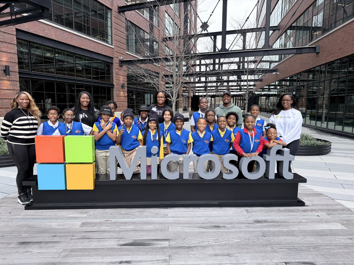 Ashley Murray tweet media