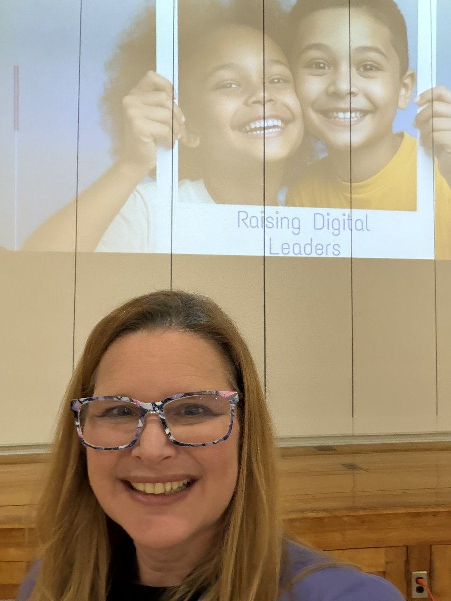 Laurie Guyon 🐘 tweet media