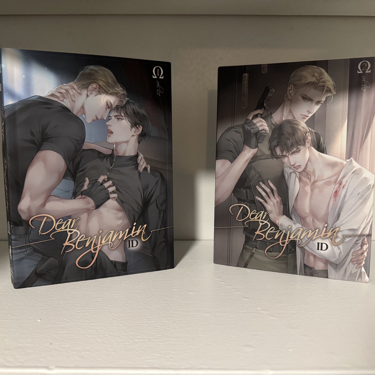 kahmooii's tweet photo. I NEVER GET TIRED OF OMEGAVERSE 🖤
#DearBenjamin novel by @id_whoknows
Licensed in Eng from @BLovedBooks
#bl #yaoi https://t.co/QRGkmw6UIW