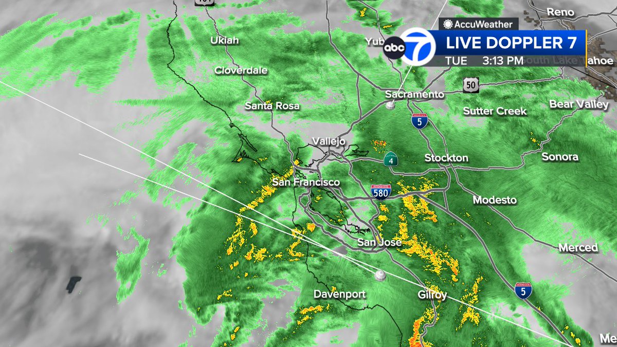 SandhyaABC7's tweet image. Hello rain!  Nice to see you again!  Expect brief downpours at times &amp;amp; a chance of thunder today-tomorrow.  PM commute could be slow-going today.  Drive safely!  #ABC7now #SanJose #BayArea #CAwx