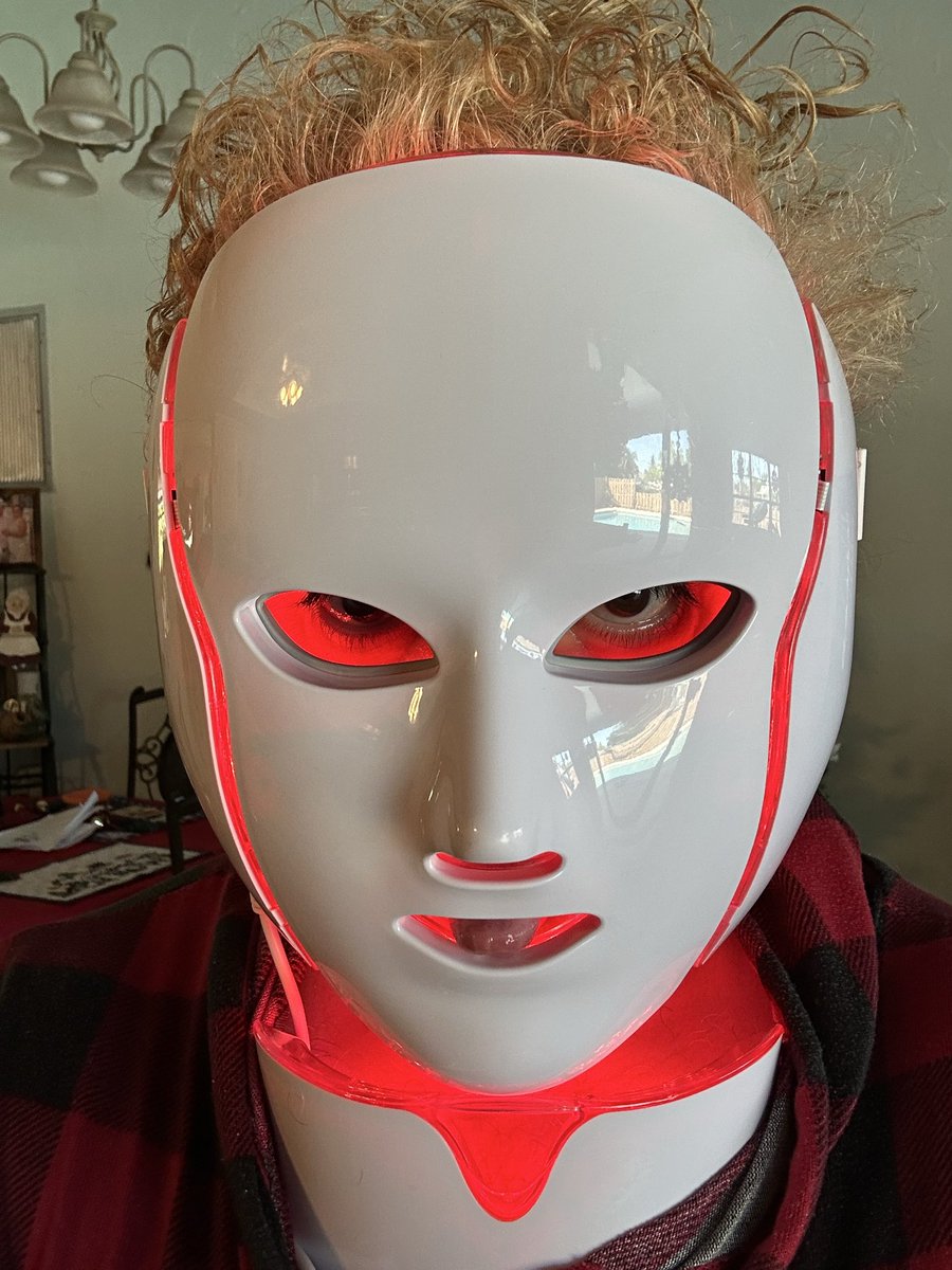 bthyle's tweet image. Beauty LED Mask: precautionary instructions. Place the mask 2 to 3 ft in front of you on a table/desk.  Notice I became red from wearing the mask over my face. So keep it  2 ft away. It will also disinfect any room you use it. Good bye measles. Same with IPL Laser Hair Removal.