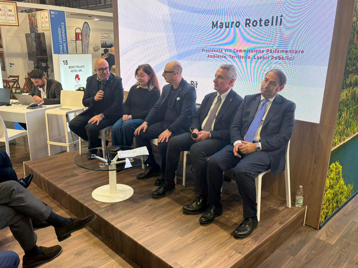 maurorotelli's tweet photo. Alla BIT - BORSA INTERNAZIONALE DEL TURISMO di Milano, per raccontare al meglio la nostra splendida Tuscia #bit25 https://t.co/AhXhMPLzOe