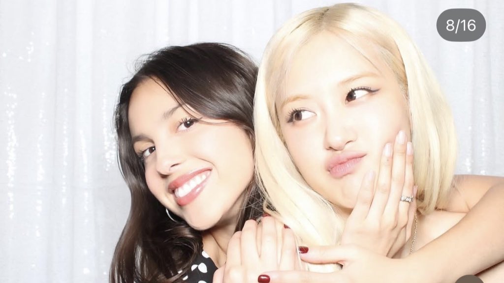 chaescvnty's tweet photo. throwback to rosé’s 28th birthday bash in LA last year https://t.co/9wMGv3lSVX