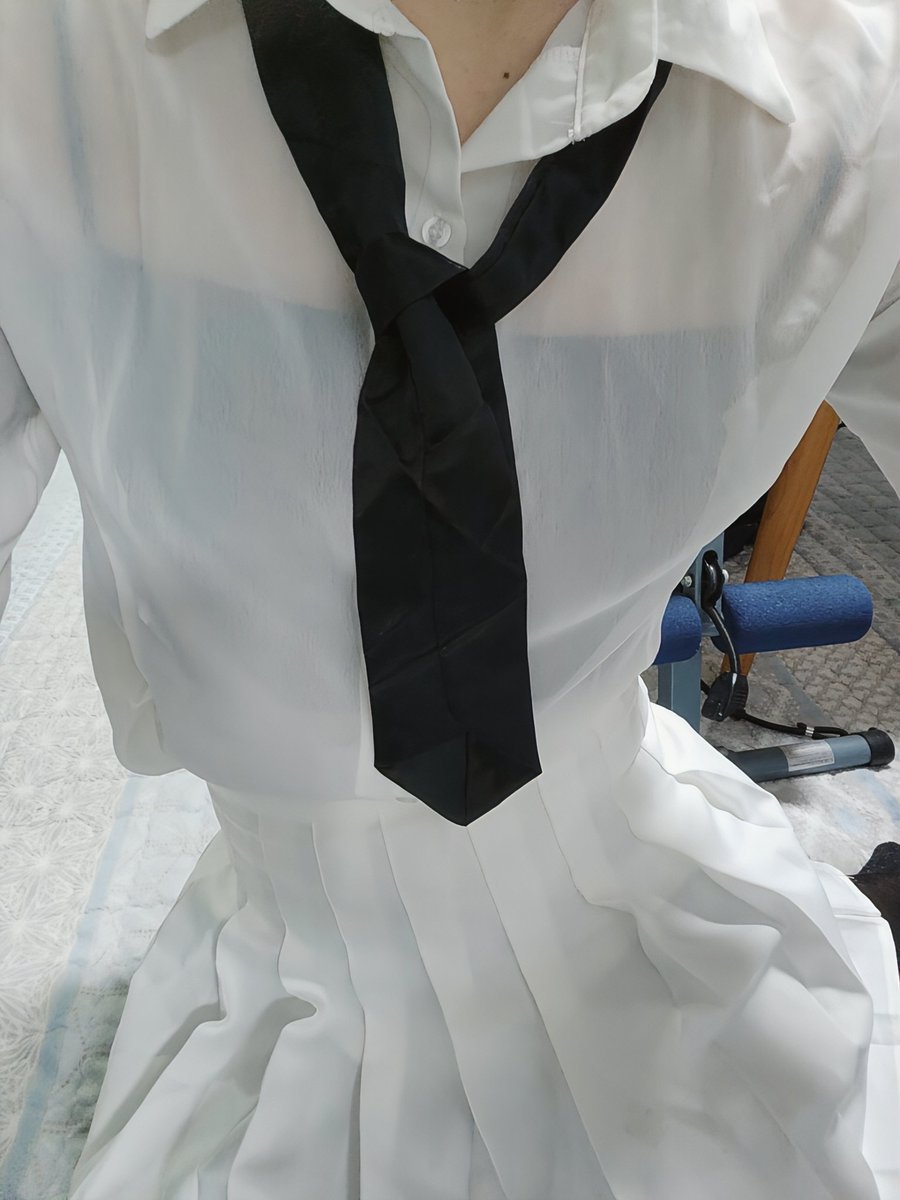 넥타이 매는게 이게 맞나? ㅎ